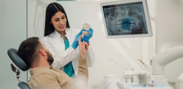 Welcher Zahnersatz ist der richtige für Sie - Zahnarzt Dr. Tolk in Siegburg